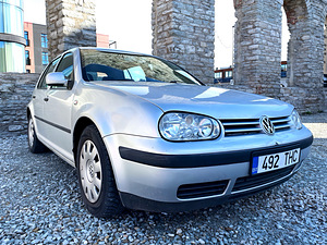 VOLKSWAGEN GOLF 4 / COMFORT / TÜV 04.2027 (1 foto / 15)
