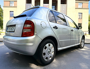 SKODA FABIA / COMFORT / TÜV 11.2026 (3 foto / 15)