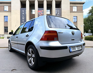 VOLKSWAGEN GOLF 4 / COMFORT / TÜV 12.2026 (4 foto / 15)