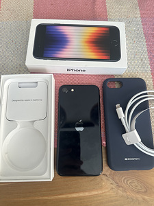 iPhone SE 2022 128GB (3 foto / 4)