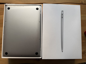 MacBook Air M1 2021 / 8GB / 512GB (3 foto / 4)