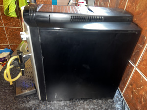 JURA F50 (4 foto / 10)