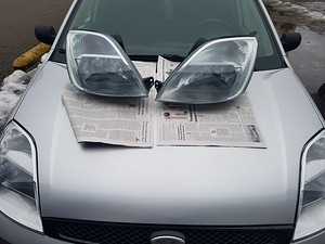 Ford Fiesta esituled (5 foto / 5)