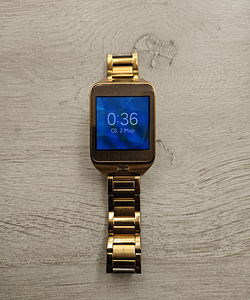 Samsung Gear 2 золотой