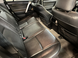 Toyota Land Cruiser (5 foto / 9)