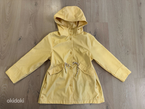 Zara vihmamantel 128