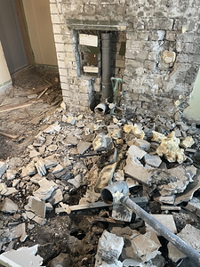 Teostame lammutustöid ja prügi äravedu (1 foto / 2)