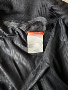 Uus Nike meeste spordijakk (3 foto / 3)