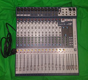 Soundcraft Signature 16 mixer (1 foto / 1)