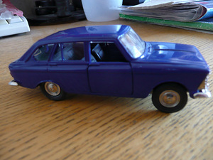 NSVL automudel Moskvich-IZ-1500 kombi Lilla A12 Haruldane (2 foto / 4)