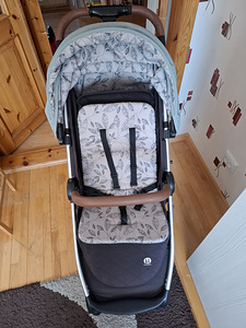 Продается коляска Petite&Mars Royal (2 фото из 7)