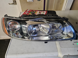 Taastatud FL Xenon tuled S60 / V70 / XC70 (4 foto / 5)
