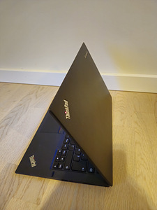 Lenovo X1 Carbon 3rd Gen - i7 / 8GB / 256GB / 14" FHD IPS (6 foto / 8)