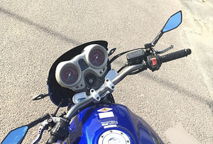 Honda x11 100kw (4 foto / 5)
