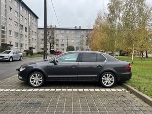Skoda superb 2.0 125kw manu (10 foto / 12)