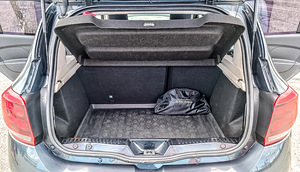 Dacia Sandero Stepway 0.9 66kW (8 foto / 15)