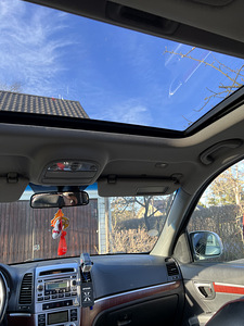 Müüa auto Hyundai Santa Fe (6 foto / 6)