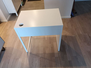 Ikea MICKE kirjutuslaud, valge, 73x50 cm (1 foto / 5)