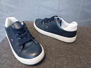 Tommy hilfiger jalanõud (2 foto / 6)