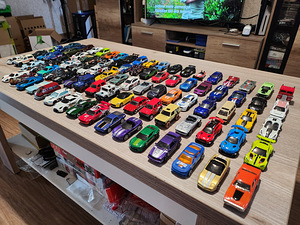 Hot wheels avatud ja avamata mudelid (4 foto / 10)