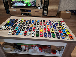 Hot wheels avatud ja avamata mudelid (1 foto / 10)