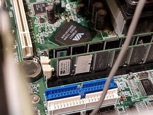 Microlink Celeron 1200, MS-6368, 128MB PC133, 20GB, Win 98 (2 foto / 4)