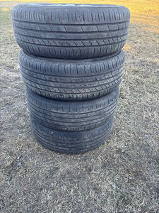SAILUN ATREZZO 215/60/R16 (2 foto / 6)