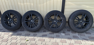 Valuveljed R18 rehvidega, KIA Sorento (1 foto / 10)