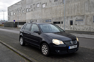 VW Polo 1.4 Бензин, Автомат (1 фото из 7)