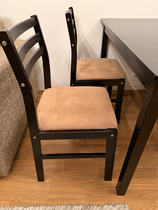 Laud koos 4 tooliga komplekt (4 foto / 4)