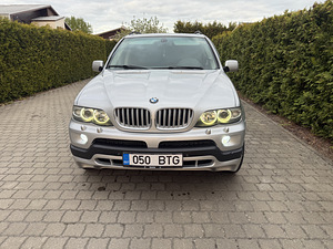 BMW X-5 E53. Diisel 3,0 L 160 kw (8 foto / 12)