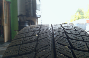 MB, диски Mercedes-Benz 17 + шины Michelin X-ICE 235x55 (3 фото из 3)