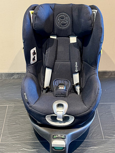 Turvatool CYBEX Sirona Z i-Size + alus CYBEX Base Z (2 foto / 4)