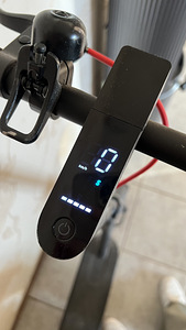 Xiaomi Mi Electric Scooter Pro 2 (3 foto / 3)