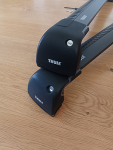 Thule WingBar Edge must Subaru Outback 2010- (3 foto / 6)