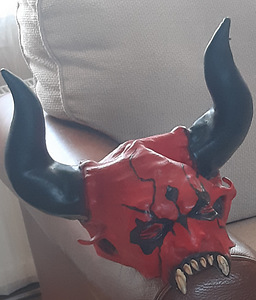 Universaalne Deemoni mask ja varuosad (1 foto / 5)