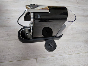 Nespresso CITIZ & MILK (2 фото из 5)