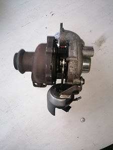 Turbo Honeywell GTD1244VZ (1 foto / 5)