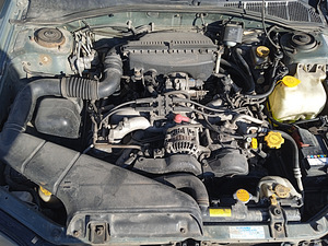 Subaru Legacy Outback (10 фото из 10)