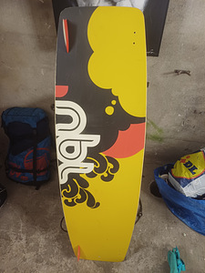 Täielik kitesurfingu komplekt (3 foto / 9)