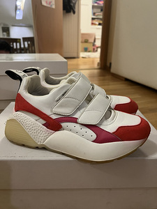 Stella McCartney tossud (2 foto / 3)