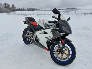 Aprilia RS125 2008 (1 foto / 7)