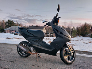 Yamaha Aerox 70cc 2011a Roller / Mopeed (5 foto / 7)