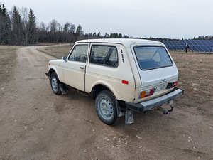 Lada Niva VAZ 2121 (5 foto / 8)