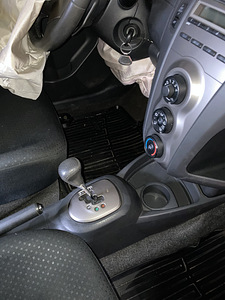 Toyota Yaris varuosadeks (2 foto / 4)