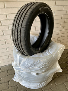 Uued Michelin suverehvid 195/55 R16 (2 foto / 3)