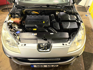 Müüa Peugeot 407 SW, Unversaal,Diisel,Manuaal (2 foto / 15)