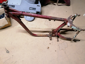 Jawa 360 raam (6 foto / 8)