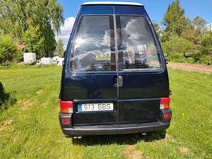 Volkswagen Transporter T4 Kombi 1999a (4 foto / 13)