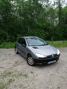 Peugeot 206 (2 foto / 2)